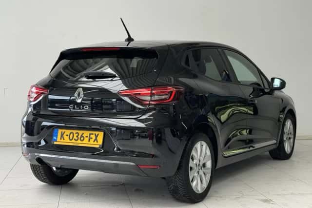 Renault Clio (2020) thumbnail 2