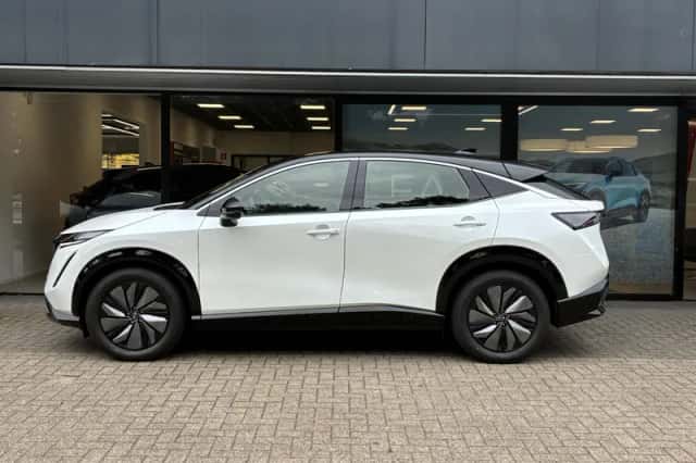 Nissan Ariya (2026) thumbnail 2