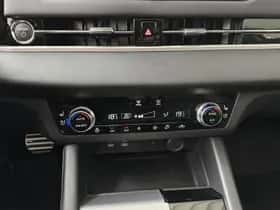 Mitsubishi Outlander (2026) thumbnail 12