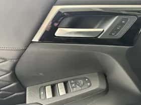 Mitsubishi Outlander (2026) thumbnail 14