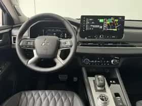 Mitsubishi Outlander (2026) thumbnail 9