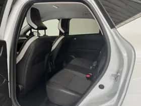 Renault Captur (2021) thumbnail 29