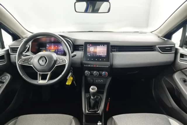 Renault Clio (2024) thumbnail 3