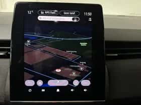 Renault Clio (2023) thumbnail 4