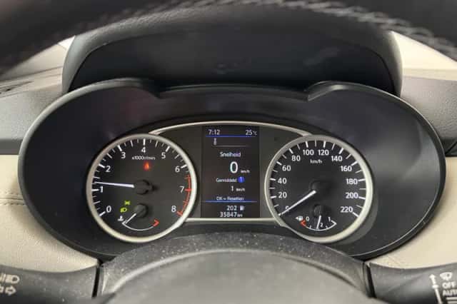 Nissan Micra (2020) thumbnail 4