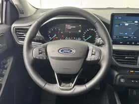 Ford Focus (2023) thumbnail 36