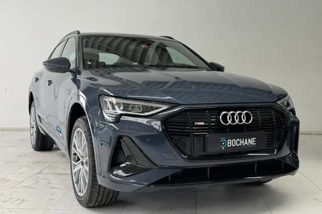 Audi e-tron (2022) thumbnail 5