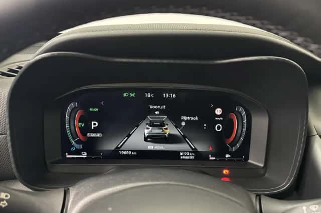 Nissan Juke (2025) thumbnail 4