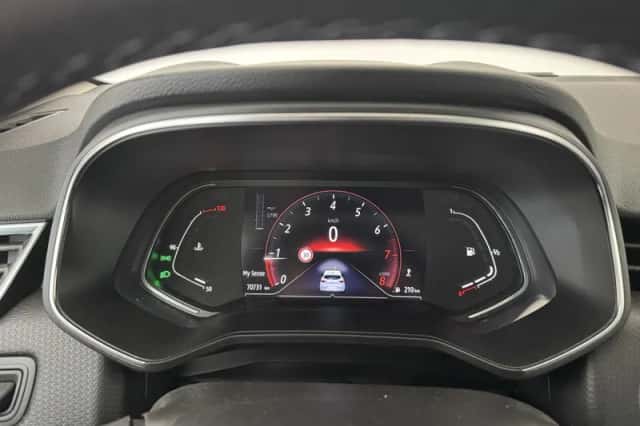 Renault Clio (2021) thumbnail 4