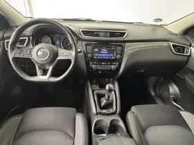 Nissan Qashqai (2019) thumbnail 3