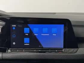 Volkswagen Golf (2021) thumbnail 32