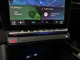 Renault Austral (2023) thumbnail 13