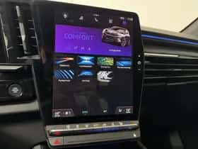 Renault Austral (2023) thumbnail 27