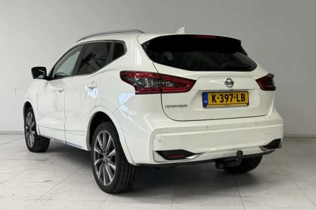 Nissan Qashqai (2021) thumbnail 5