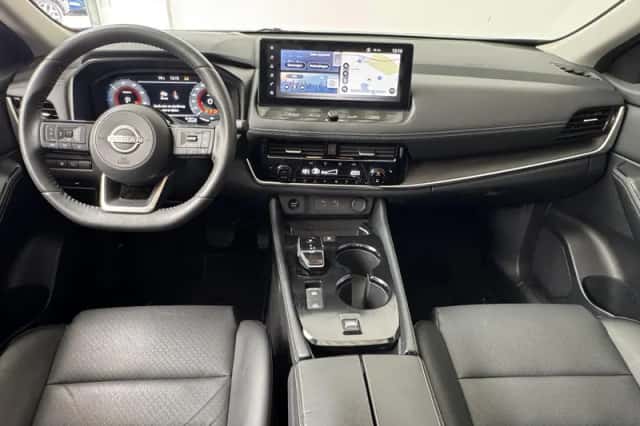 Nissan X-Trail (2024) thumbnail 3