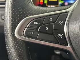 Renault Clio (2023) thumbnail 10