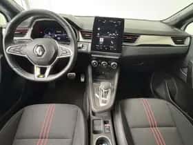 Renault Captur (2021) thumbnail 3