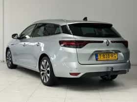 Renault Mégane (2023) thumbnail 6