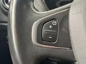 Renault Captur (2019) thumbnail 19