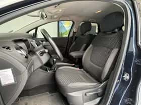 Renault Captur (2019) thumbnail 7