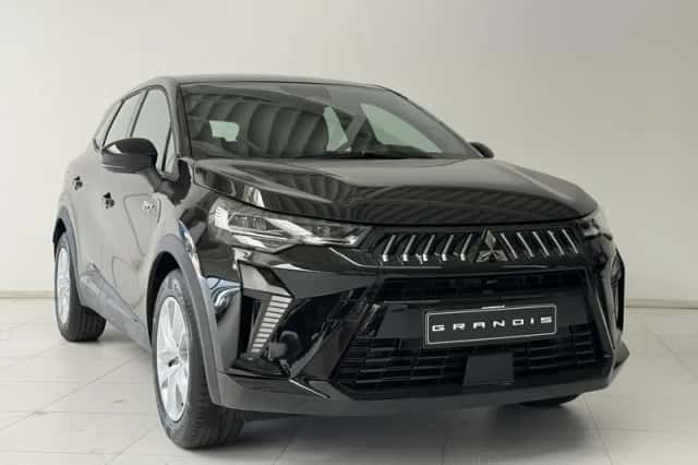 Mitsubishi Grandis (2026) thumbnail 5
