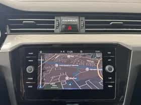 Volkswagen Passat (2023) thumbnail 12
