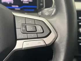 Volkswagen Passat (2023) thumbnail 19