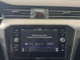 Volkswagen Passat (2023) thumbnail 26