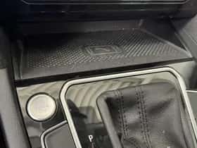 Volkswagen Passat (2023) thumbnail 31