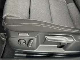 Volkswagen Passat (2023) thumbnail 8