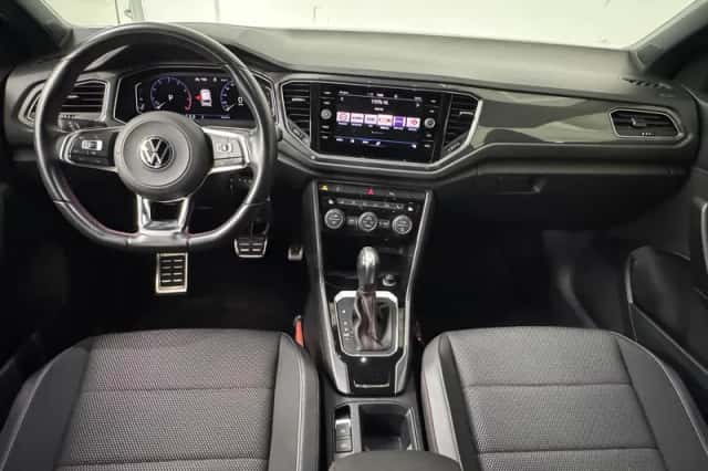 Volkswagen T-Roc (2021) thumbnail 3