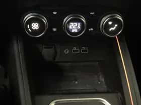 Renault Clio (2023) thumbnail 15