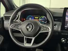 Renault Clio (2023) thumbnail 18