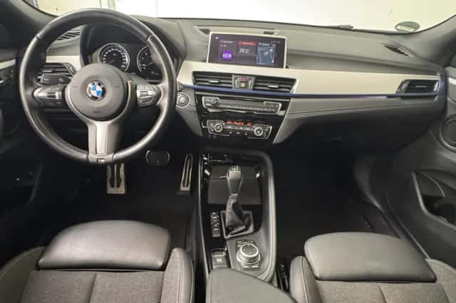 BMW X2 (2021) thumbnail 3