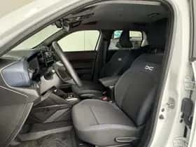 Dacia Duster (2024) thumbnail 7