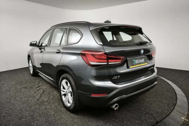 BMW X1 (2022) thumbnail 6