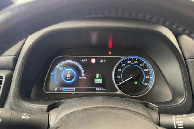 Nissan Leaf (2021) thumbnail 4