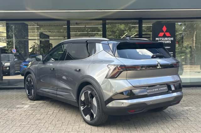 Mitsubishi Eclipse Cross (2026) thumbnail 3