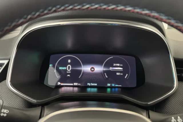 Renault Clio (2025) thumbnail 4