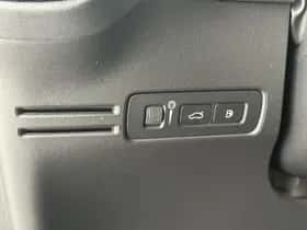 Volvo XC40 (2022) thumbnail 18
