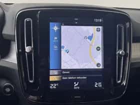 Volvo XC40 (2022) thumbnail 4