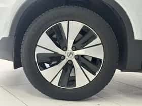 Volvo XC40 (2022) thumbnail 8