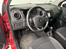 Renault Captur (2017) thumbnail 21