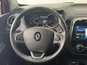 Renault Captur (2017) thumbnail 26