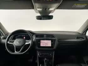 Volkswagen Tiguan (2023) thumbnail 3