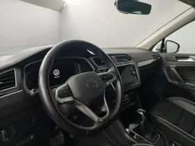 Volkswagen Tiguan (2023) thumbnail 24