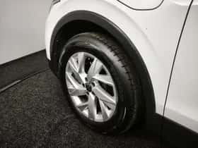 Volkswagen Tiguan (2023) thumbnail 27