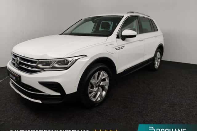 Volkswagen Tiguan (2023) thumbnail 1