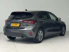 Ford Focus (2024) thumbnail 2