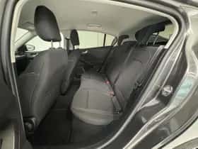 Ford Focus (2024) thumbnail 9